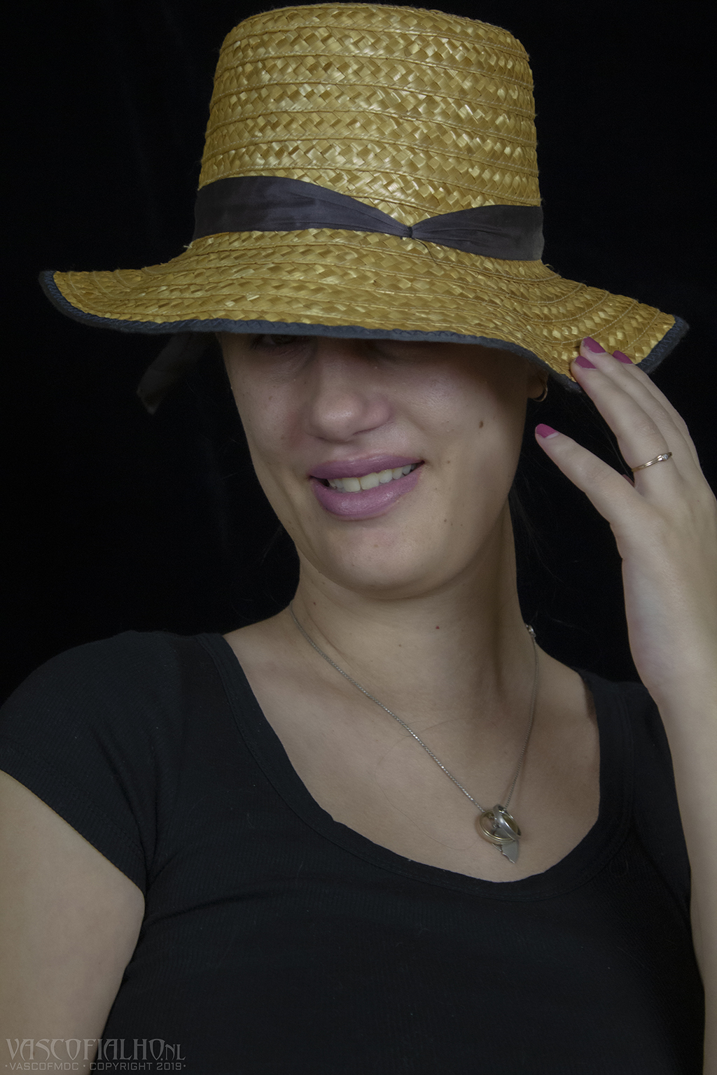 14-11-2019 portuguese straw hat